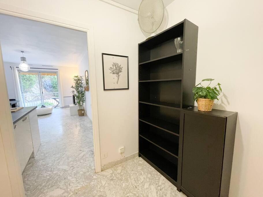 Cosy Deux Pieces Apartment ม็องตง ภายนอก รูปภาพ